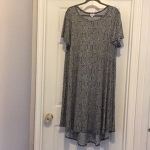 LuLaRoe 3x Gray/Light Gray Carly